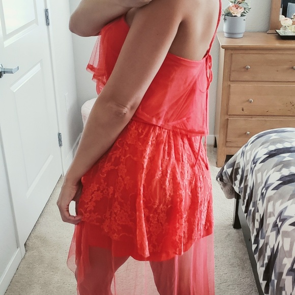 High low dress - Picture 5 of 5